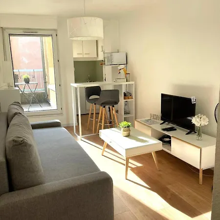 Industrie Hypercentre Jean-jaures - Metrogare Apartman *