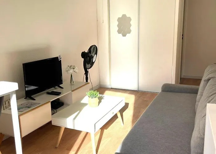 Industrie Hypercentre Jean-jaures - Metrogare * تولوز